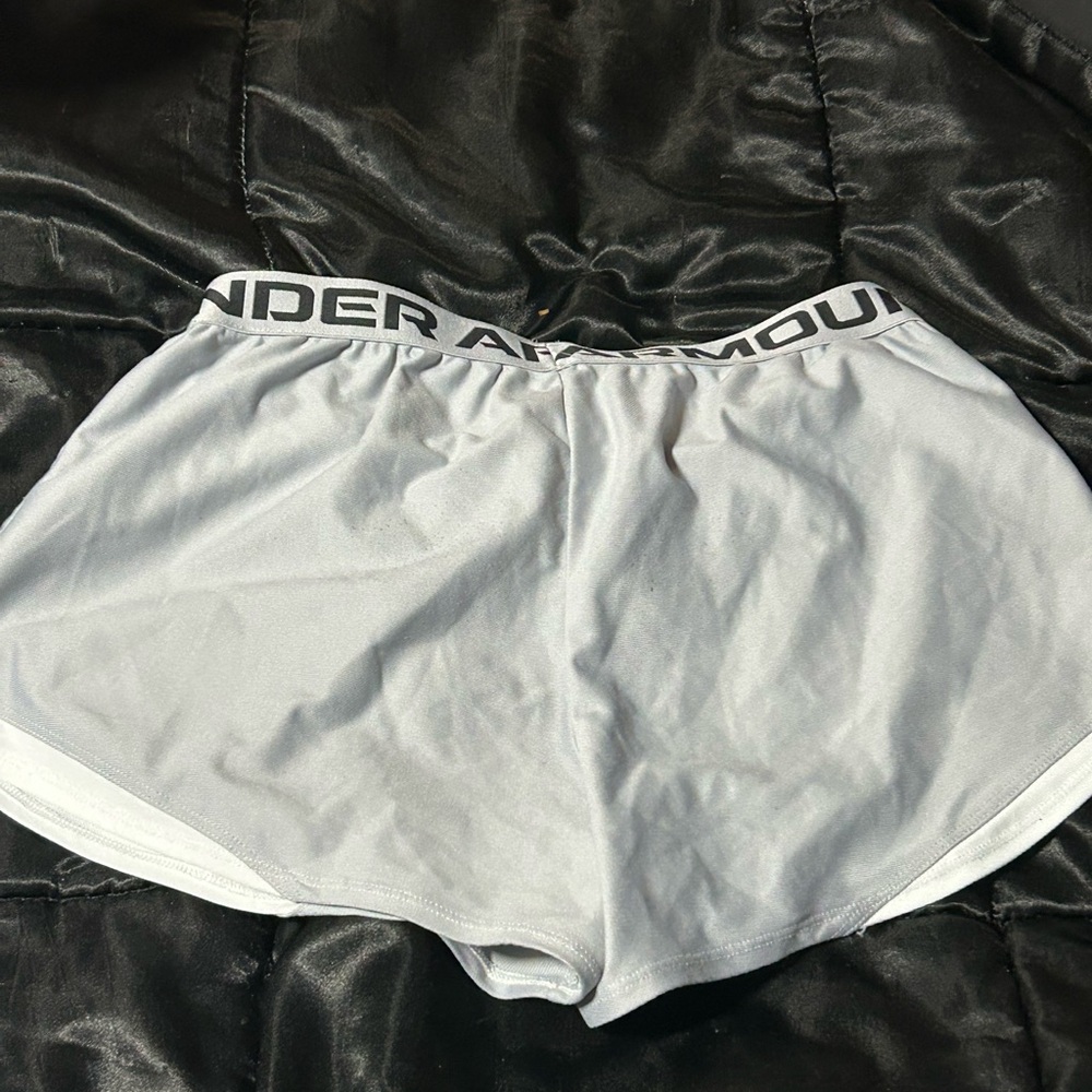Under Armour Gray Athletic Shorts Lightweight Breathable